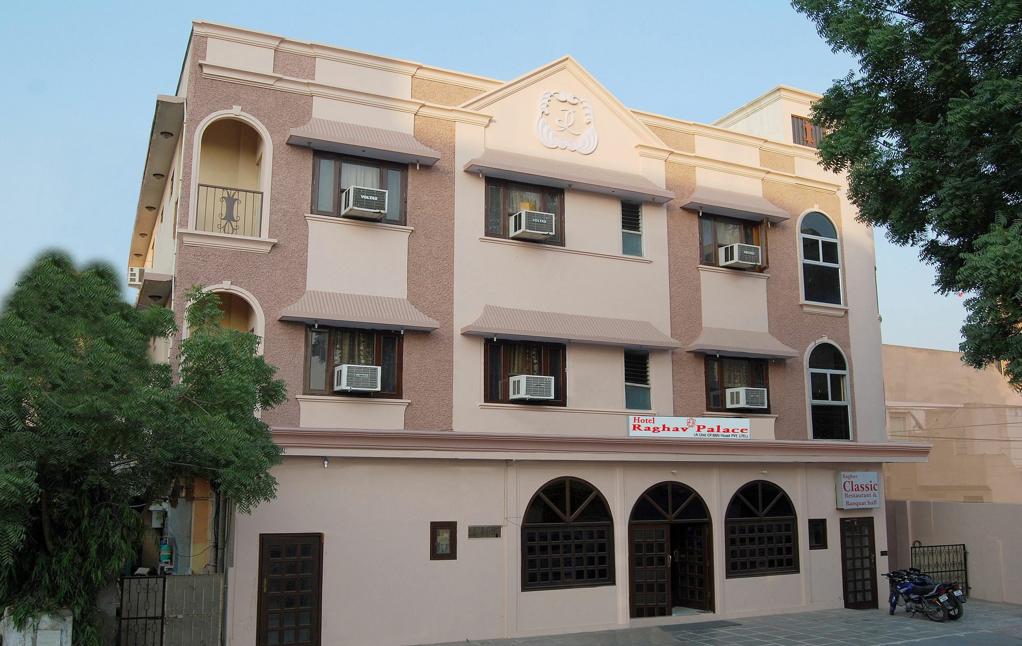 Hotel Raghav Palace 1 Km Jaipur Junction & Bus Stand Sindhi Camp Exteriör bild